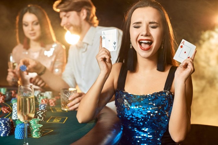 Aplikasi mobile fipbet ditampilkan di layar Android dan iOS dengan antarmuka responsif